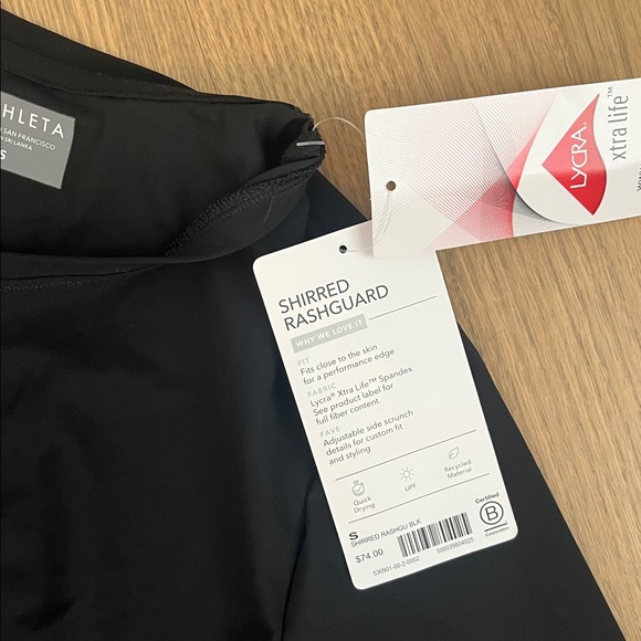 NWT | Athleta shirred Lycra rashguard | black | small - Picture 3 of 5